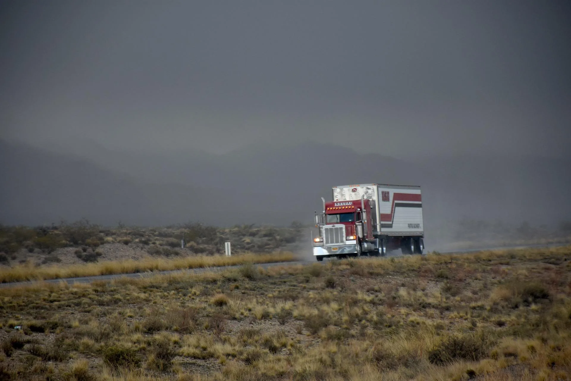 Transportation Company Chooses TAB Bank for a $5 Million Revolving Credit Facility