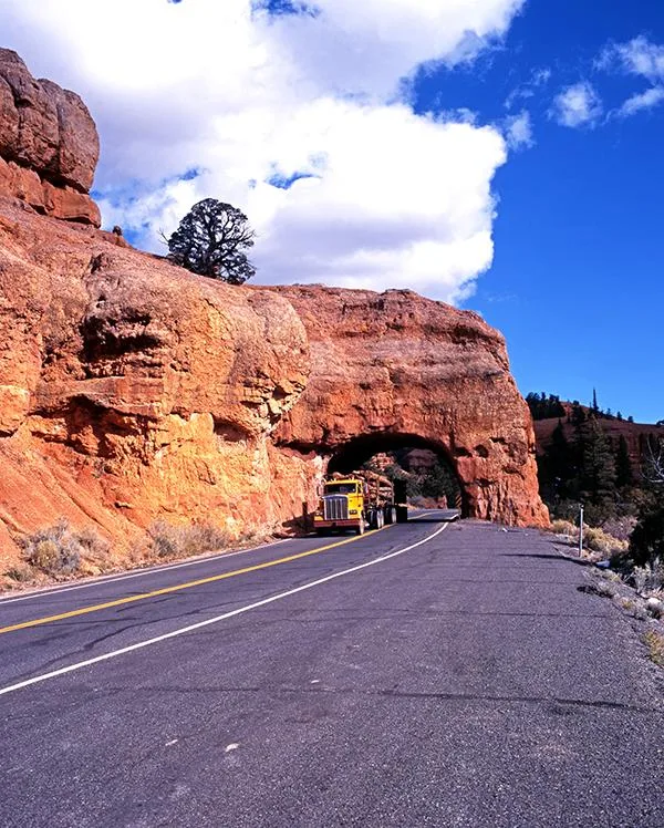 Two Transportation Companies in Utah Choose TAB Bank for Working Capital Credit Facilities